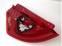 Recambio de piloto trasero derecho para ford fiesta vi 1.4 tdci referencia OEM IAM 8A611444  