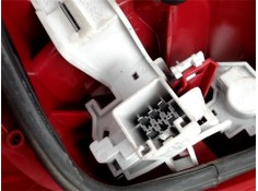 Recambio de piloto trasero derecho para ford fiesta vi 1.4 tdci referencia OEM IAM 8A611444  