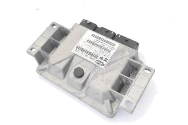 Recambio de centralita para peugeot 207 1.4 16v referencia OEM IAM 9663380880  