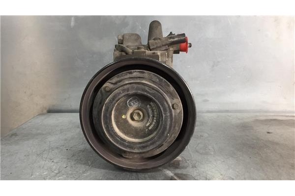 Recambio de compresor aire acond. para chrysler voyager gs 2.4 i referencia OEM IAM 4677205 MC4472004188 