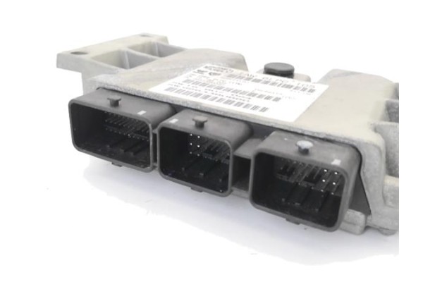 Recambio de centralita para peugeot 207 1.4 16v referencia OEM IAM 9663380880  