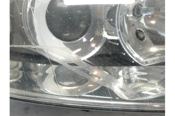 Recambio de faro delantero dcho para audi a4 berlina (8e) referencia OEM IAM 8E0941030C 89305705 8E0941004 , AUDI | 88049 , AUDI
