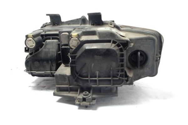 Recambio de faro delantero dcho para audi a4 berlina (8e) referencia OEM IAM 8E0941030C 89305705 8E0941004 , AUDI | 88049 , AUDI