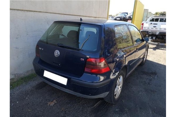 volkswagen golf iv berlina (1j1) del año 2005