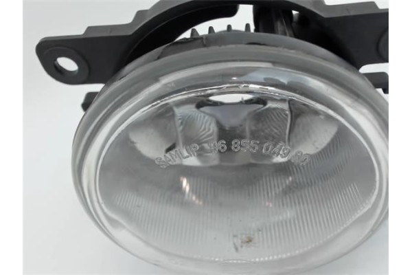 Recambio de faro antiniebla izquierdo para citroen c4 picasso referencia OEM IAM 9685504980  