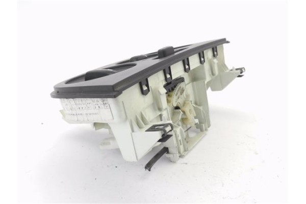 Recambio de mandos calefaccion / a.a. para peugeot bipper 1.4 básico referencia OEM IAM 6490K4 1684870780 