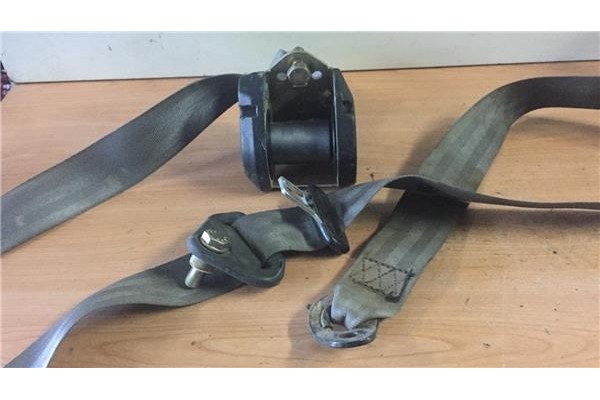 Recambio de juego cinturones delantero para nissan trade furgón 2.0 d referencia OEM IAM   