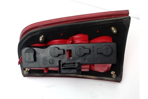 Recambio de piloto trasero izquierdo para skoda octavia berlina (1u2) 1.9 tdi glx referencia OEM IAM 1U9945095B 1U9945111B 1U994