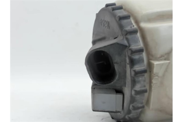 Recambio de faro antiniebla derecho para fiat i doblo (119) referencia OEM IAM  041070999000 