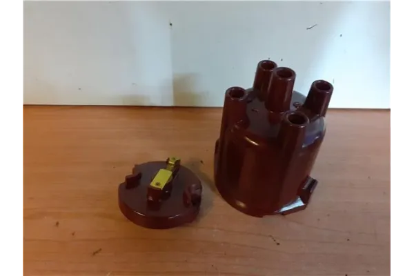 Recambio de tapa delco para seat 124 referencia OEM IAM   