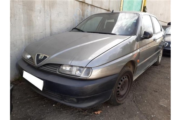 alfa romeo 146 del año 1995