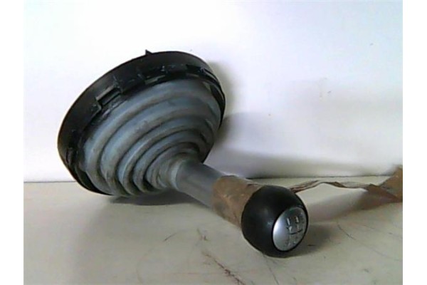 Recambio de palanca de cambio para mitsubishi colt cz3 berl. 3 (z30) 1.1 inform referencia OEM IAM   