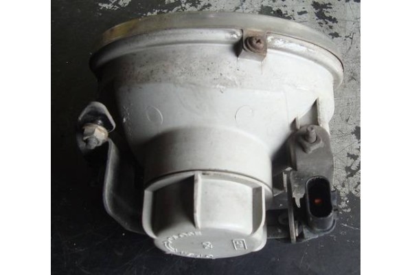 Recambio de faro antiniebla derecho para hyundai h-1 furgón 2.5 td referencia OEM IAM 922024A500  