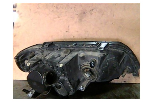Recambio de faro delantero izquierdo para bmw serie x5 (e53) 3.0d referencia OEM IAM 63117166797  