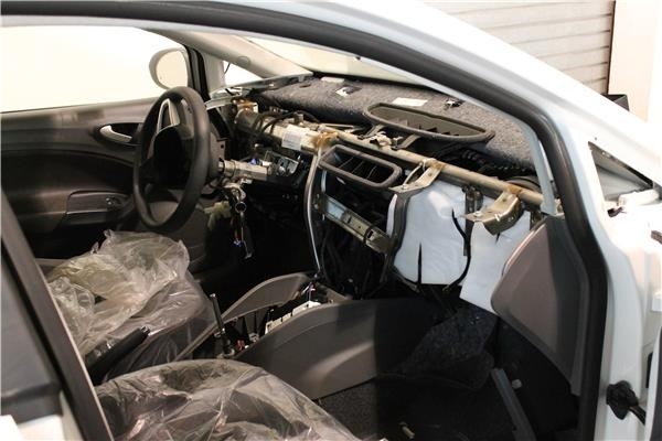 seat ibiza berlina (6j5) del año 2010