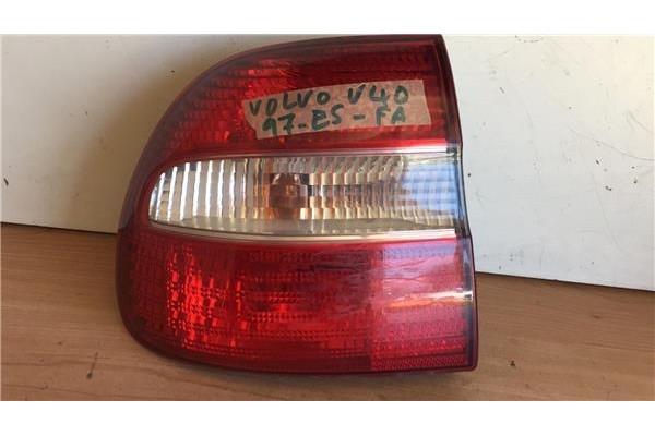 Recambio de piloto trasero izquierdo para volvo v40 familiar (1995) 1.6 [1,6 ltr. - 77 kw cat] referencia OEM IAM 30887333  