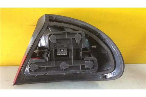 Recambio de piloto trasero izquierdo para opel tigra (1994) 1.4 16v [1,4 ltr. - 66 kw 16v] referencia OEM IAM   