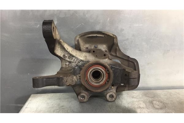 Recambio de mangueta delantero derecha para opel corsa b 1.2 i 16v referencia OEM IAM 90539907  
