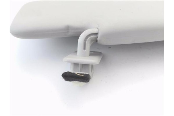 Recambio de parasol derecho para peugeot bipper 1.4 básico referencia OEM IAM 1681654880 8143ZF 