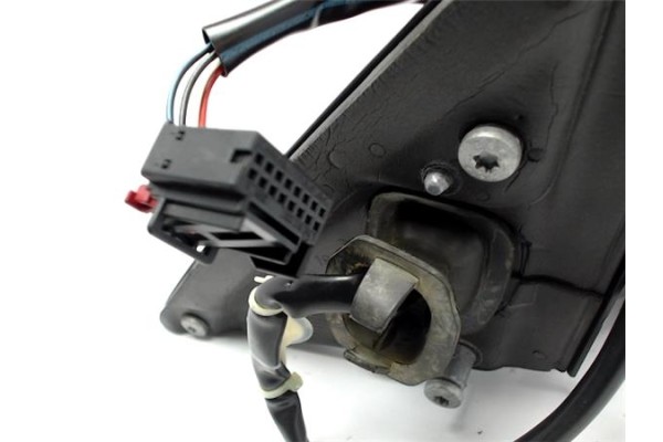 Recambio de retrovisor electrico derecho para audi a4 avant (8k5) referencia OEM IAM   