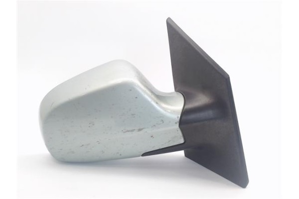 Recambio de retrovisor electrico derecho para hyundai matrix (fc) referencia OEM IAM 260452  