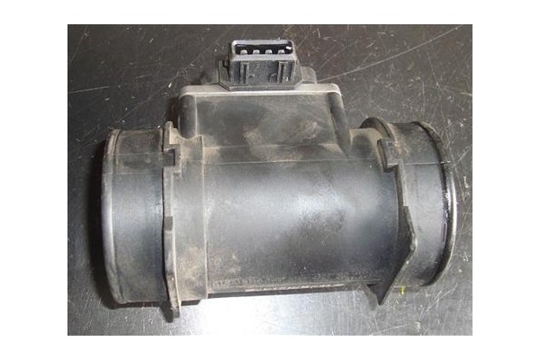 Recambio de caudalimetro para opel astra f berlina 1.7 tds referencia OEM IAM 90411957 5WK9150 