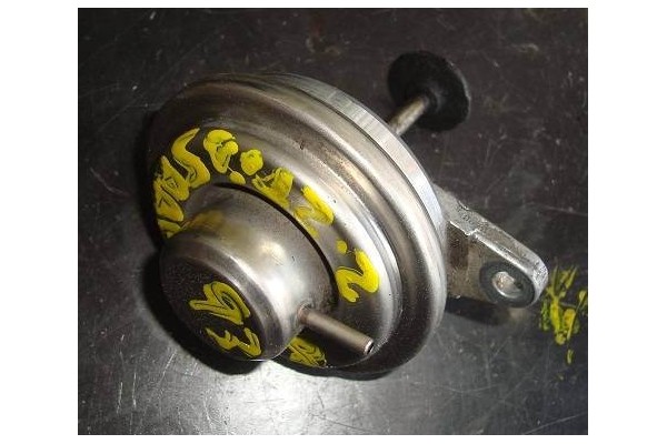 Recambio de egr para saab 9-3 berlina 2.2 tid referencia OEM IAM 7188  