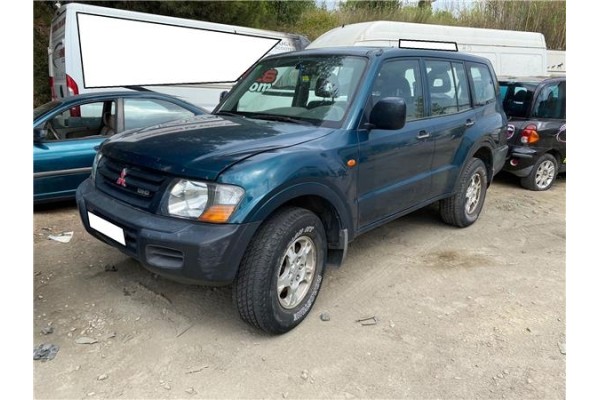 mitsubishi montero (v60/v70) del año 2001