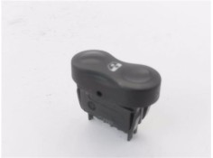 Recambio de mando elevalunas delantero derecho para dacia sandero i 1.6 ambiance referencia OEM IAM 602227  