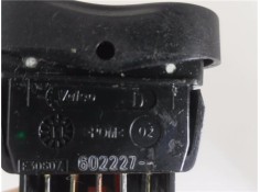 Recambio de mando elevalunas delantero derecho para dacia sandero i 1.6 ambiance referencia OEM IAM 602227  