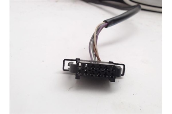 Recambio de retrovisor electrico derecho para volkswagen passat berlina (3b2) referencia OEM IAM   