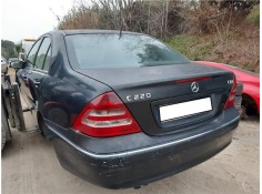 mercedes-benz clase c (bm 203) berlina del año 2001