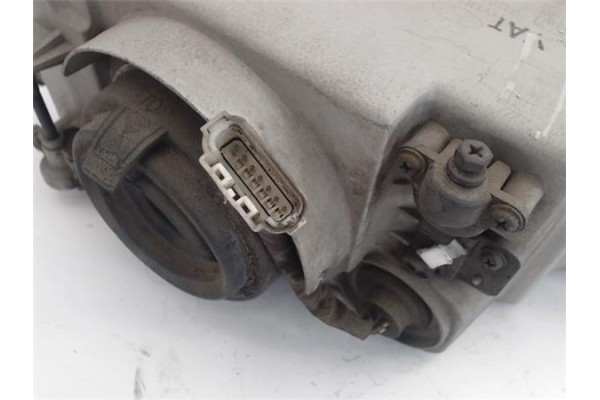 Recambio de faro delantero izquierdo para mitsubishi galloper (hyundai) referencia OEM IAM HR804200  