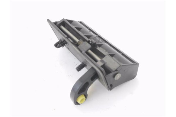 Recambio de maneta exterior porton para kia carnival 2.9 crdi referencia OEM IAM 817204D000  
