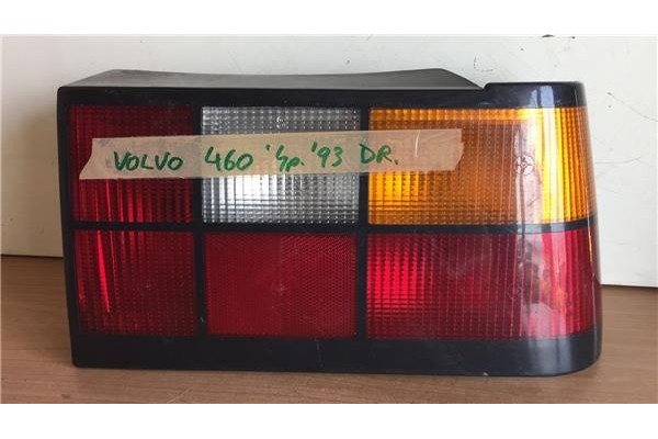 Recambio de piloto trasero derecho para volvo serie 460 (1989) 1.6i [1,6 ltr. - 61 kw cat] referencia OEM IAM 460828  
