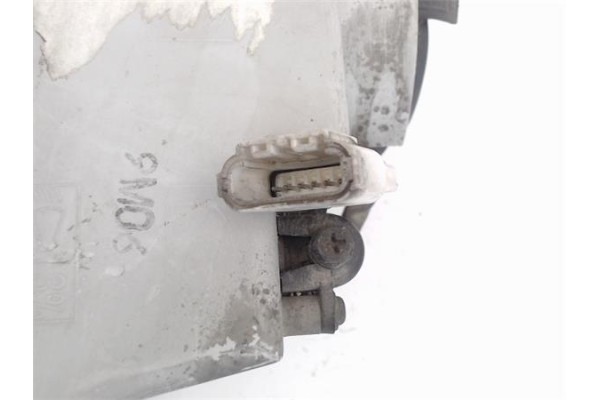 Recambio de faro delantero dcho para mitsubishi galloper (hyundai) referencia OEM IAM 92120M21 92120M2100 