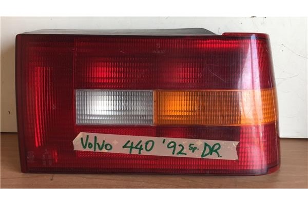 Recambio de piloto trasero derecho para volvo serie 440 (1988) 1.8i [1,8 ltr. - 66 kw] referencia OEM IAM 474207 293802 