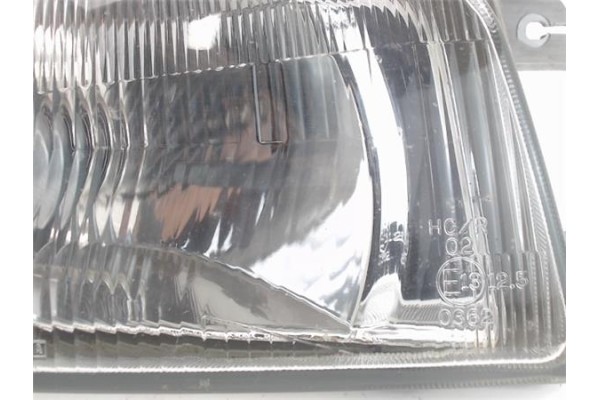 Recambio de faro delantero dcho para mitsubishi galloper (hyundai) referencia OEM IAM 92120M21 92120M2100 