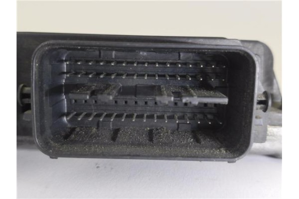 Recambio de centralita para suzuki swift iii (sg) 1.3 referencia OEM IAM M132WDMTEU 3392062J00 