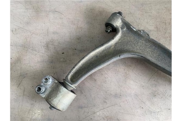 Recambio de brazo inferior delantero izquierdo para saab 9-3 cabriolet 1.9 tid referencia OEM IAM 12796013  