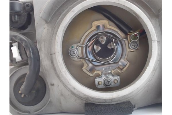 Recambio de faro delantero dcho para mitsubishi galloper (hyundai) referencia OEM IAM 92120M21 92120M2100 