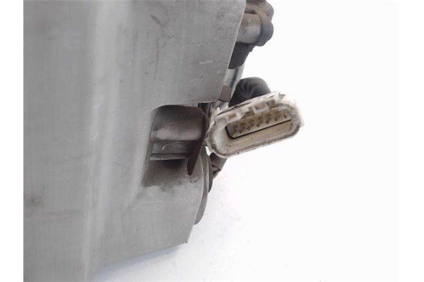 Recambio de faro delantero dcho para mitsubishi galloper (hyundai) referencia OEM IAM 92120M21 92120M2100 