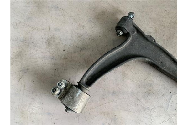 Recambio de brazo inferior delantero derecho para saab 9-3 cabriolet 1.9 tid referencia OEM IAM 12796014  
