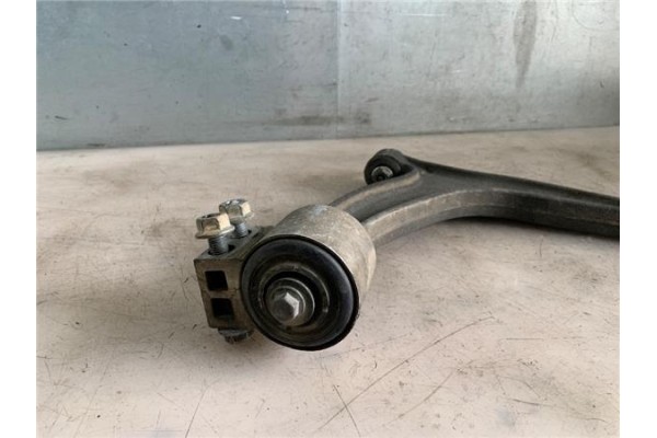 Recambio de brazo inferior delantero derecho para saab 9-3 cabriolet 1.9 tid referencia OEM IAM 12796014  