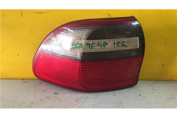 Recambio de piloto trasero izquierdo para opel omega b (1994) 2.0 dti 16v referencia OEM IAM GM45285  
