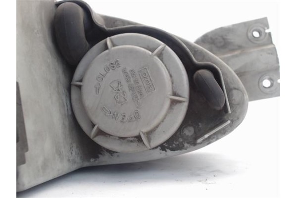 Recambio de faro delantero izquierdo para hyundai coupe (j2) referencia OEM IAM 921012C010  