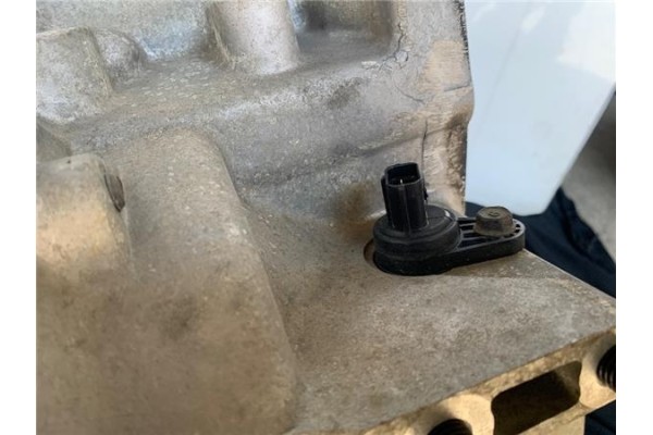 Recambio de caja cambios manual para kia carnival 2.9 td referencia OEM IAM Y021203189  