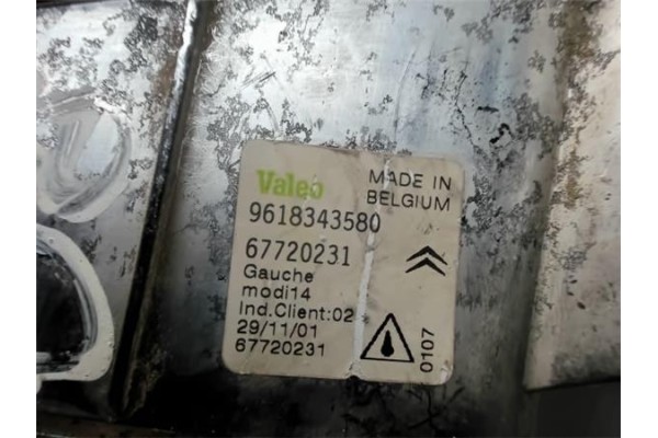 Recambio de faro antiniebla izquierdo para citroen saxo referencia OEM IAM 9618343580 67720231 