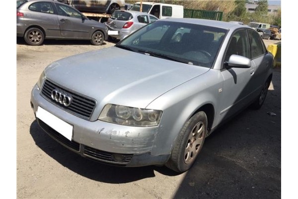 audi a4 berlina (8e)(2000) del año 