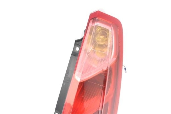 Recambio de piloto trasero derecho para fiat punto / grande punto (199) 1.4 referencia OEM IAM 51701590  